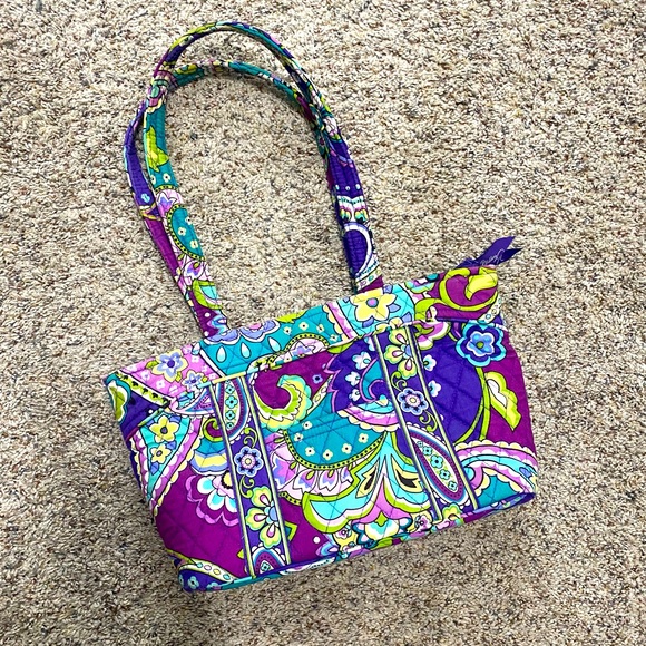 Vera Bradley Handbags - Vera Bradley Makeup Bag